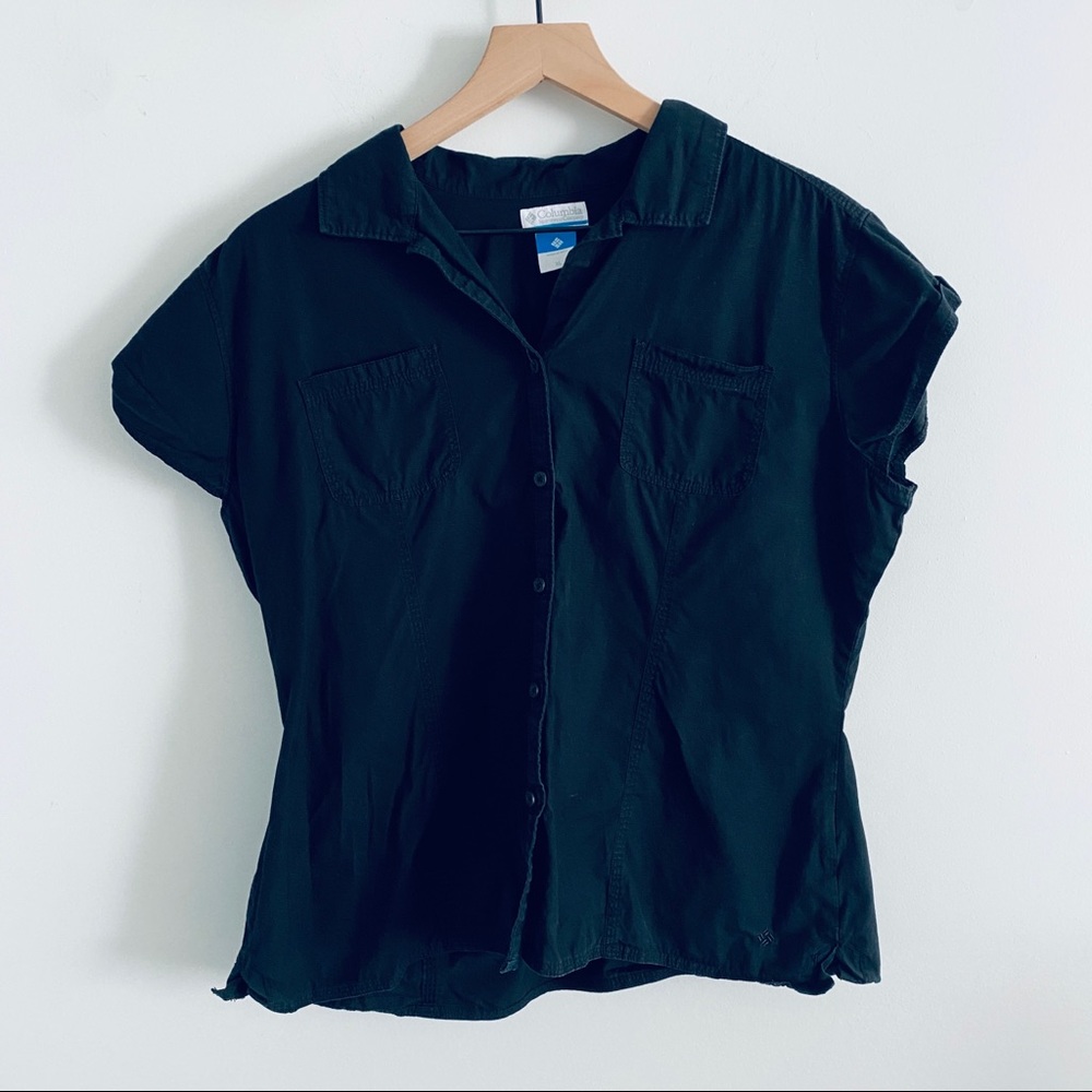 Columbia Black Button Up Short Sleeve Shirt